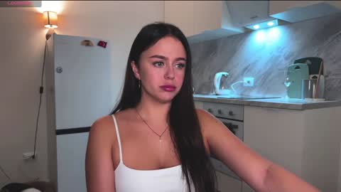 Snapshot of megan_nilson chatting on 01.03.25 Megan online show from 01.03.25