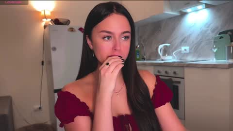 Snapshot of megan_nilson chatting on 01.05.25 Megan online show from 01.05.25