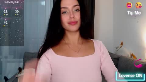 Snapshot of megan_nilson chatting on 11.08.25 Megan online show from 11.08.25