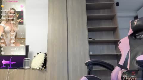 Megan online show from 10.05.25