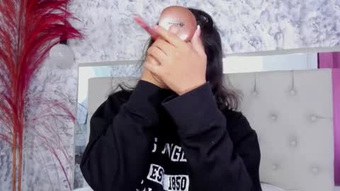 MEGAN  online show from 12.01.25