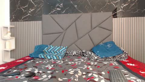 Snapshot of megan_stathan chatting on 12.10.24 Megan online show from 12.10.24