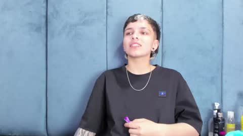 megan_thompsonn_ online show from 06.19.26