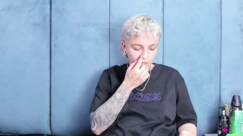 megan_thompsonn_ online show from 06.27.26
