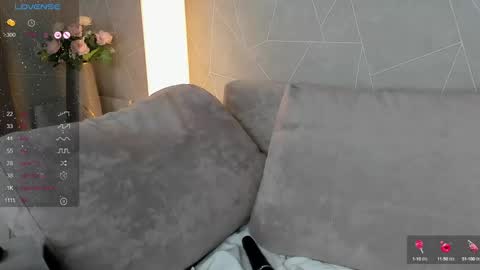 Megan Mon Fri  1600-2200pm Tue Wen Sat 0900-1600pm online show from 12.05.24