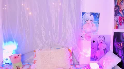 Snapshot of megan_yagami chatting on 11.10.25 Megan online show from 11.10.25