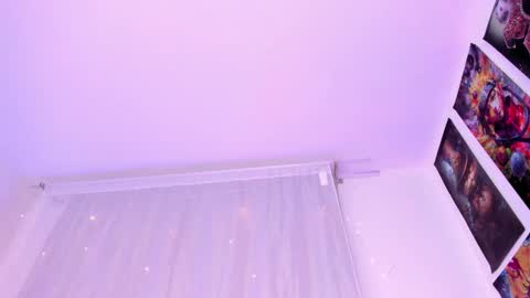 Snapshot of megan_yagami chatting on 11.17.25 Megan online show from 11.17.25