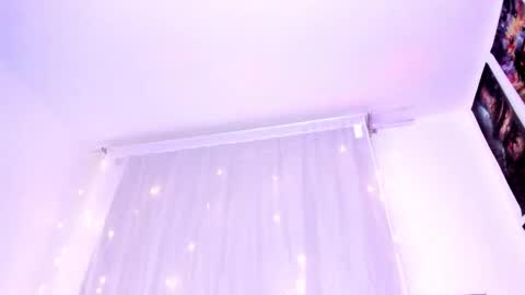 Snapshot of megan_yagami chatting on 12.19.25 Megan online show from 12.19.25