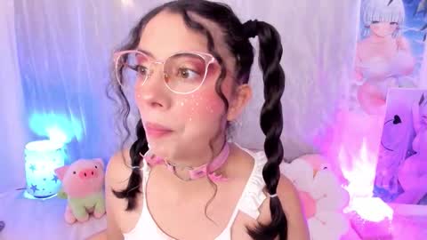 Snapshot of megan_yagami chatting on 12.20.25 Megan online show from 12.20.25