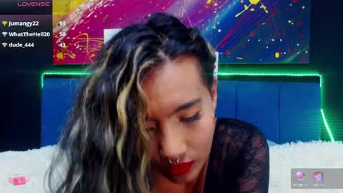 M E G A N   online show from 01.18.25