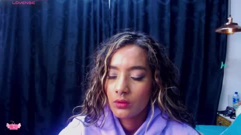 M E G A N   online show from 01.19.25