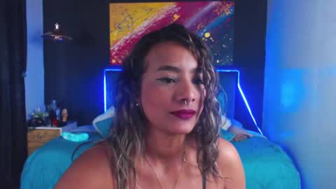 M E G A N   online show from 01.29.25