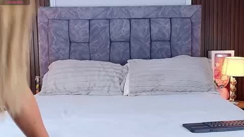 Megan  online show from 05.10.26