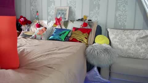 Nicki--------- Welcome to my Room online show from 02.20.25