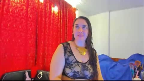 meganhotcurvy online show from 06.09.26