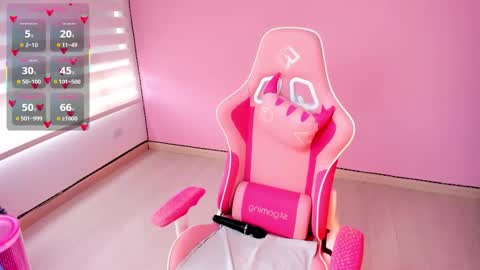 Megan online show from 10.06.25