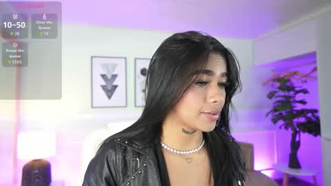 Megan Lowell online show from 01.17.26