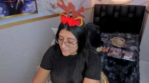 Megan  online show from 12.21.25