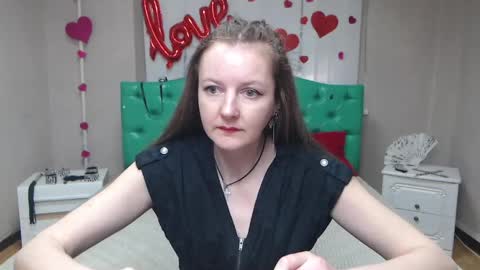 MeganPirs online show from 04.14.26