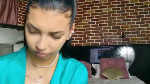 Snapshot of megansin_ chatting on 09.29.25 Megan online show from 09.29.25