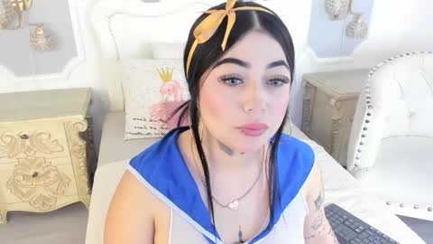 Megan online show from 10.17.25