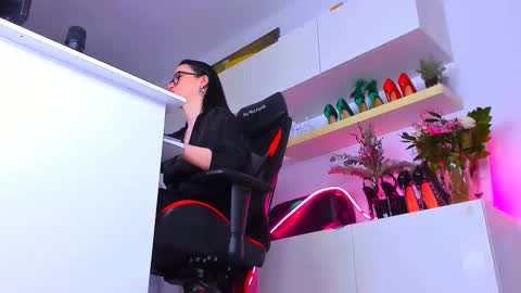 Snapshot of meganstones chatting on 02.19.26 Megan online show from 02.19.26