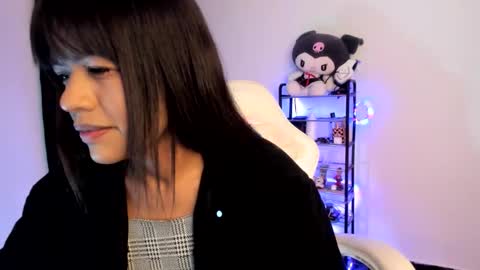 Snapshot of meganthompsonn chatting on 02.25.26 Megan online show from 02.25.26