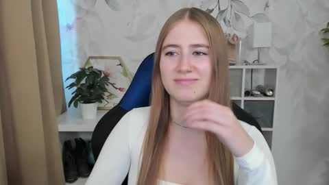 Megan online show from 09.12.25