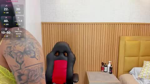 M E G A N  online show from 10.30.25