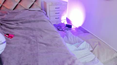 M E G A R A online show from 02.11.25