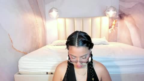 MEGGY MAE online show from 04.30.26