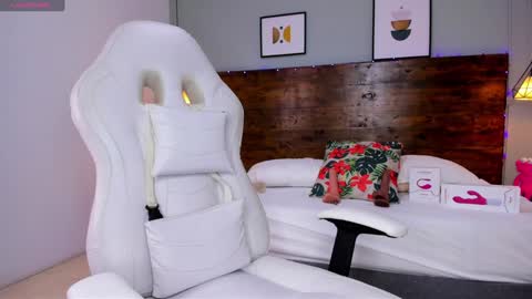 Meghan  online show from 01.18.25