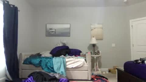 Snapshot of meghanhanx chatting on 12.09.24 meghan online show from 12.09.24