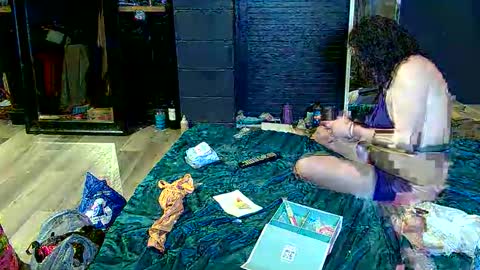 Snapshot of meghanhanx chatting on 12.14.25 meghan online show from 12.14.25