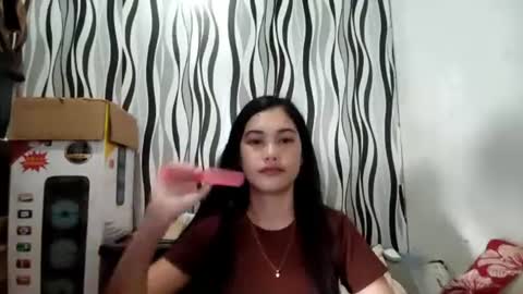 Snapshot of meghannmcvaigh chatting on 06.18.26 Lia online show from 06.18.26