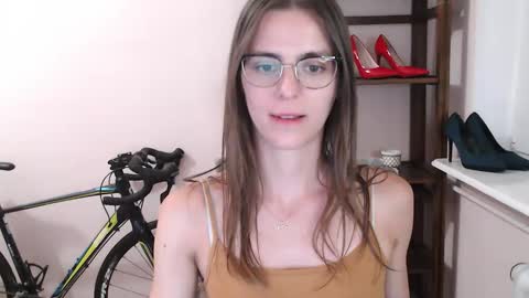 Snapshot of megi_erotic chatting on 03.28.26 Megi online show from 03.28.26