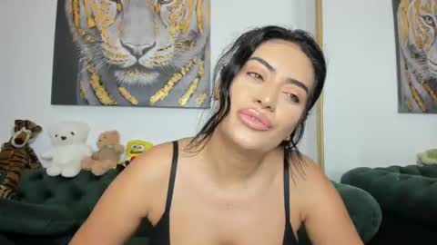 Snapshot of megpalmer chatting on 06.24.26 megpalmer online show from 06.24.26