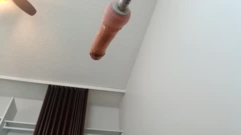 Snapshot of meheriuk68 chatting on 02.19.26 meheriuk68 online show from 02.19.26