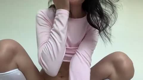 Mei online show from 06.22.26