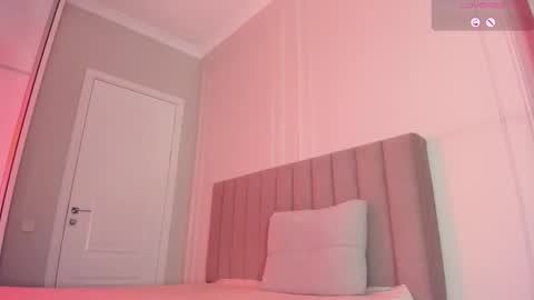 Snapshot of mei_lean chatting on 03.09.26 Mei online show from 03.09.26