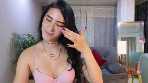 Mei online show from 03.01.25