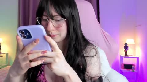 Snapshot of meikitty chatting on 10.05.25 Mei online show from 10.05.25