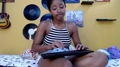 Snapshot of meisevil77 chatting on 06.02.26 MEIS online show from 06.02.26