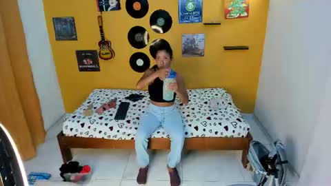 Snapshot of meisevil77 chatting on 06.23.26 MEIS online show from 06.23.26