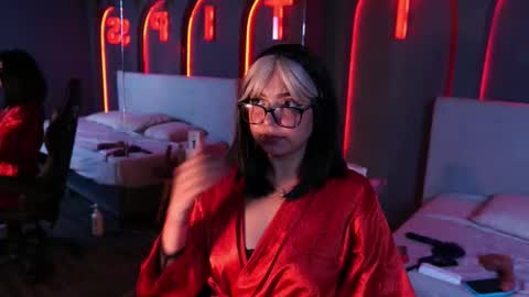 Snapshot of mekari_doll chatting on 02.27.26 Mekari . online show from 02.27.26