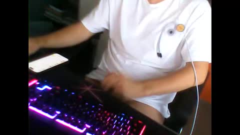 Snapshot of meks5544 chatting on 09.28.25 meks5544 online show from 09.28.25