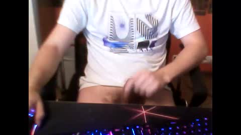 Snapshot of meks5544 chatting on 11.21.25 meks5544 online show from 11.21.25