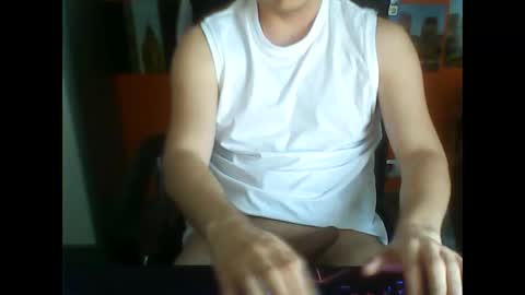 Snapshot of meks5544 chatting on 05.01.26 meks5544 online show from 05.01.26