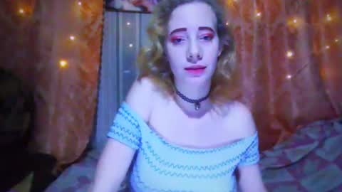 Snapshot of mel_mellie chatting on 01.05.25 Mel Mellie online show from 01.05.25