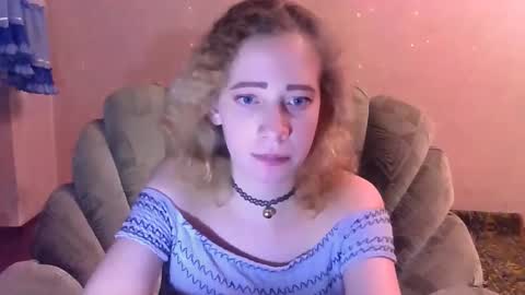 Snapshot of mel_mellie chatting on 02.05.25 Mel Mellie online show from 02.05.25